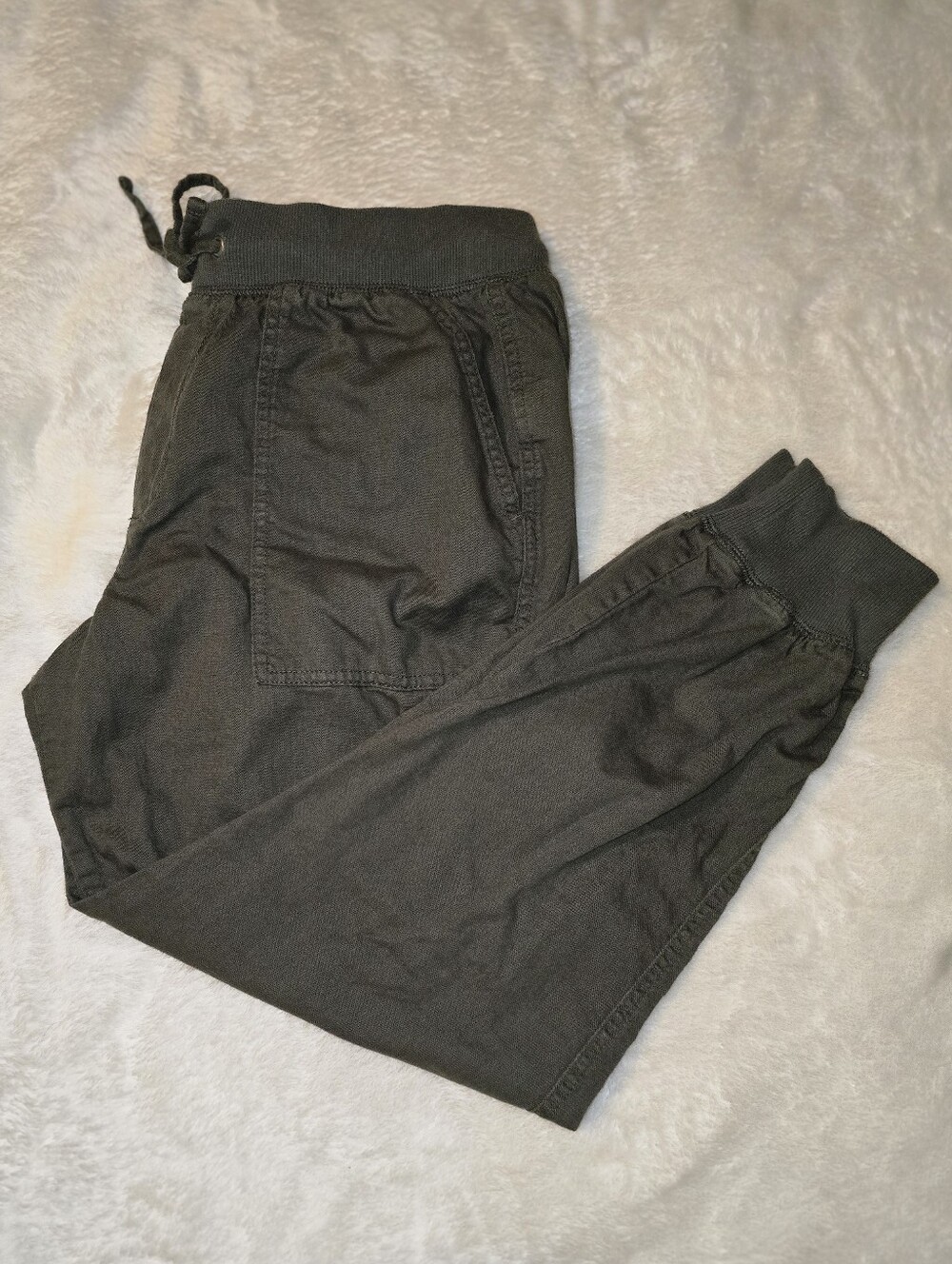 GAP Olive Drawstring Jogger Pants Size: Small